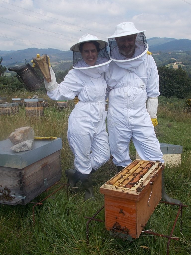 les-colmenes-de-tate-asturias-abejas-colmenas-miel-alumnos-escuela-3