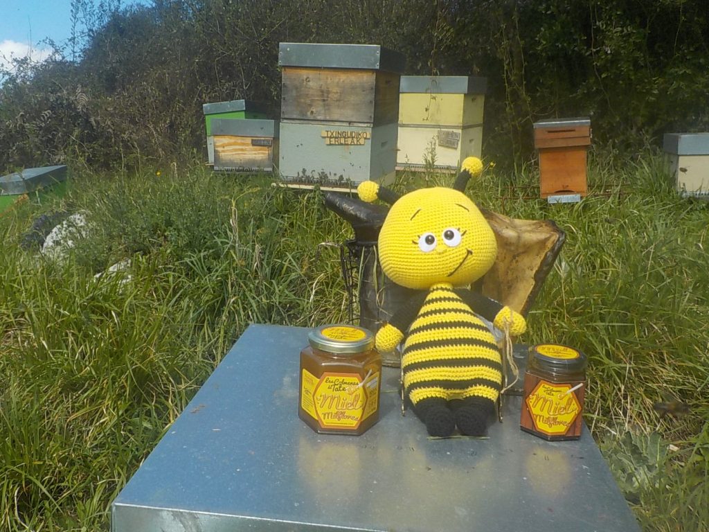 les-colmenes-de-tate-asturias-abejas-colmenas-miel-frida-3